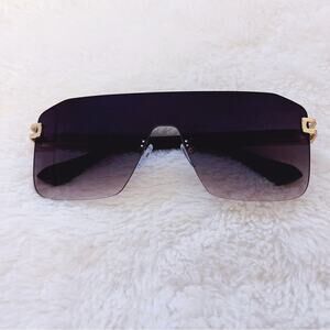Sadie Black Oversized Rimless Flat-Top Sunglasses